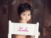 Photo bebe Photo de bébé : sur la chaise de Lola