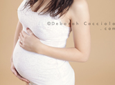 Photo grossesse Photo de femme enceinte tout de blanc vêtue