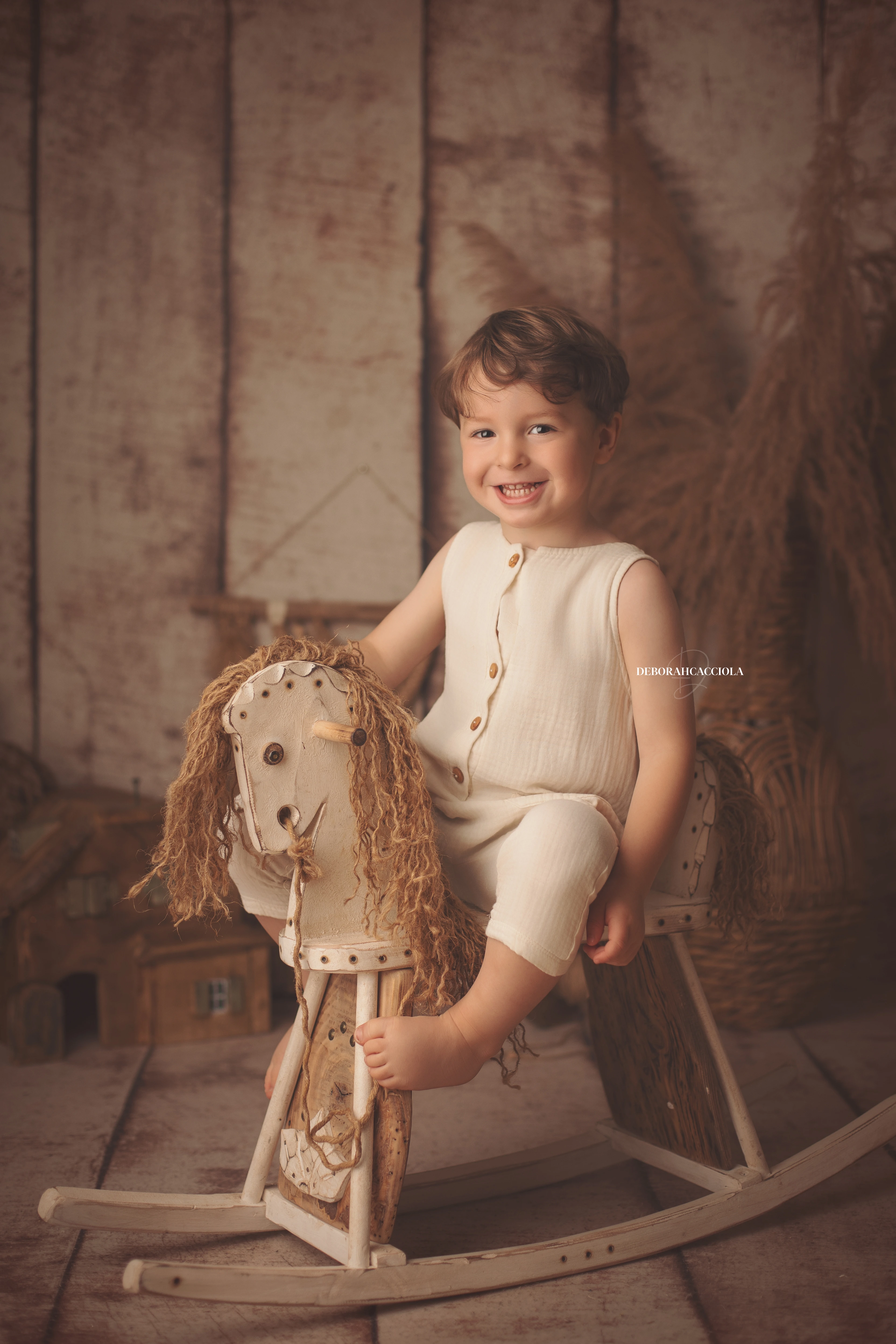 baby photo in Orléans, France, tender baby portrait, natural vertical shot, natural tones