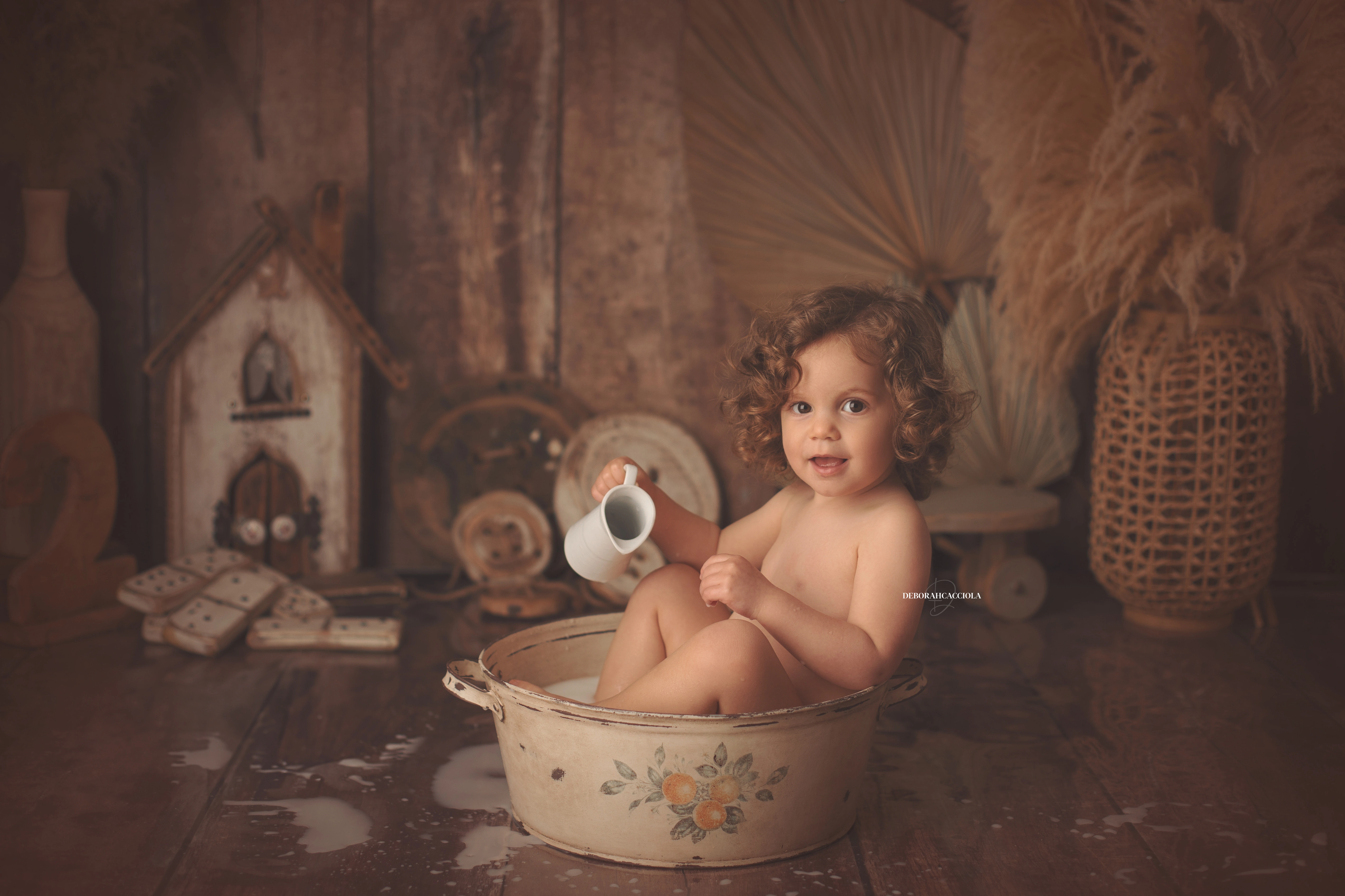 birthday session Orléans, France: birthday moment, balanced horizontal framing, natural tones