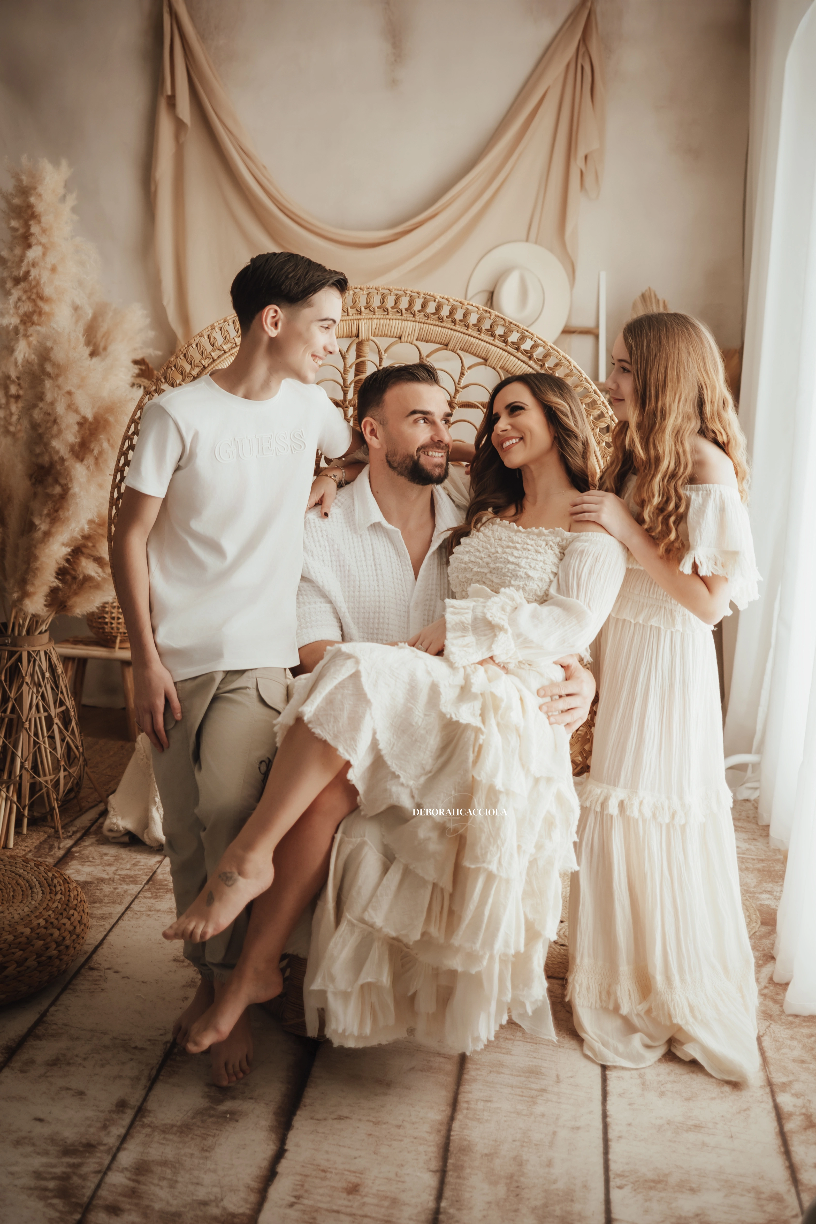 bohemian session in Orléans, France - natural bohemian mood, polished vertical portrait, natural result