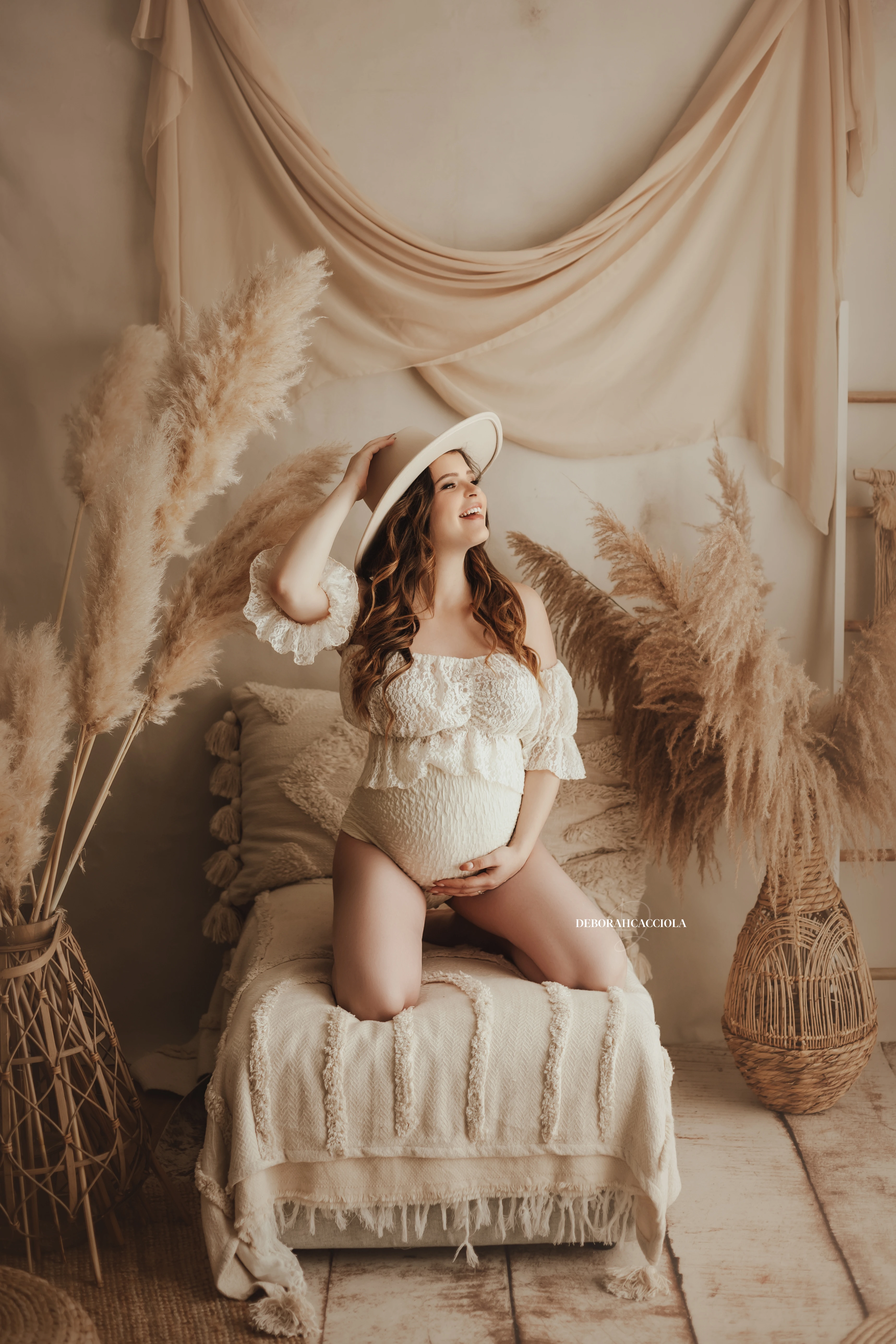 bohemian session in Orléans, France - natural bohemian mood, polished vertical portrait, light palette