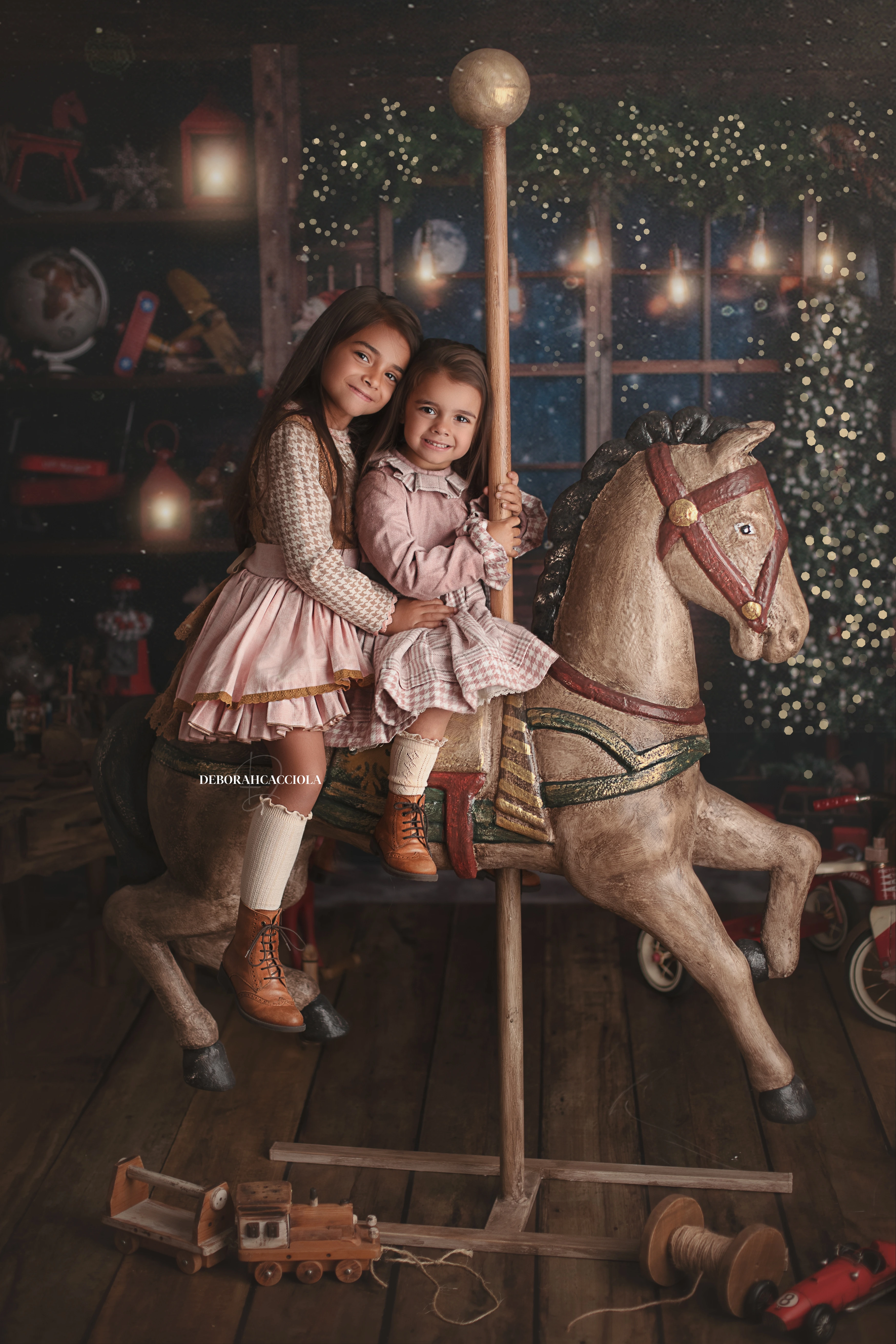 Christmas photo studio Orléans, France: festive end-of-year moment, elegant close composition, natural tones