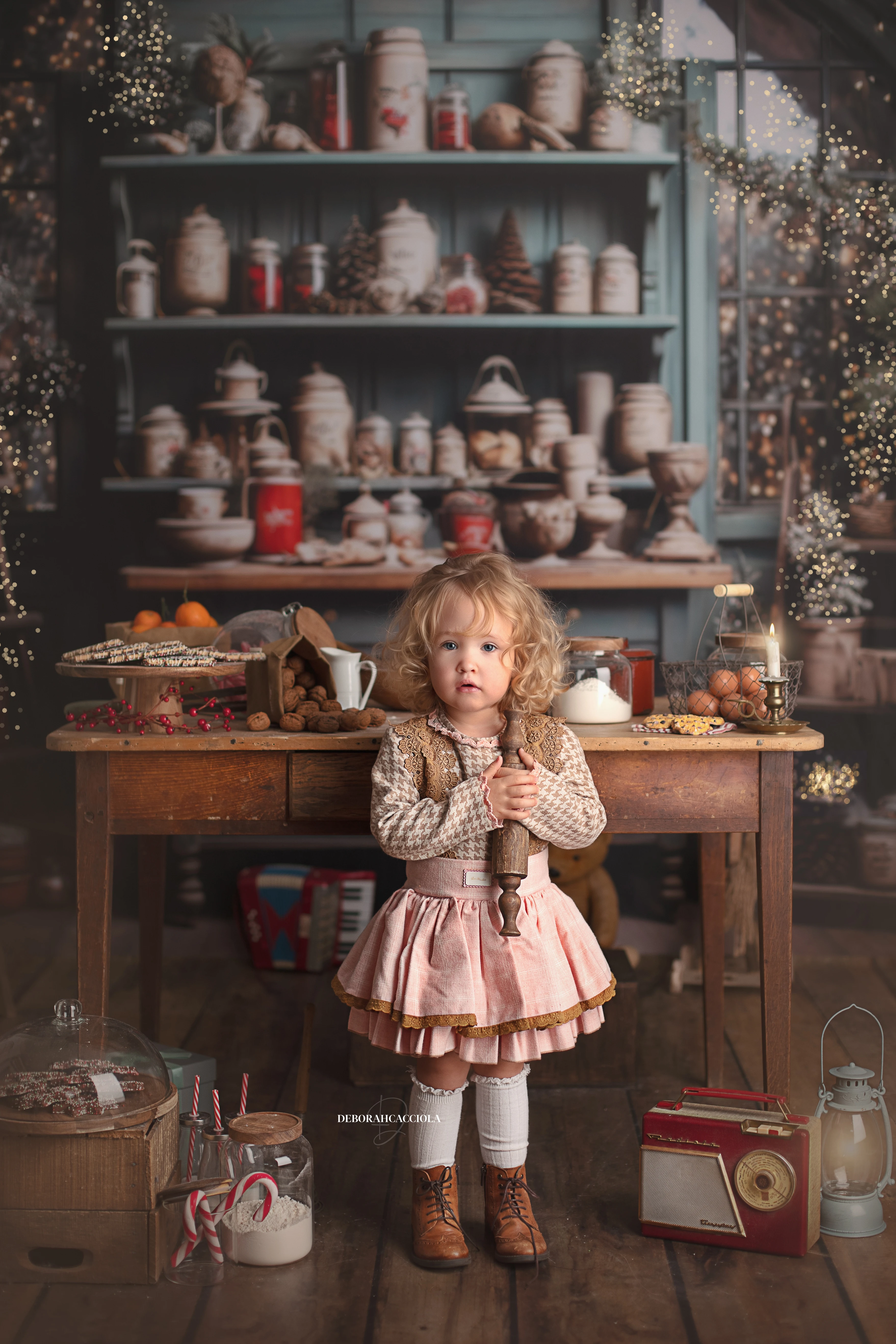 Christmas portrait in Orléans, France: Christmas atmosphere, polished vertical portrait, soft colors