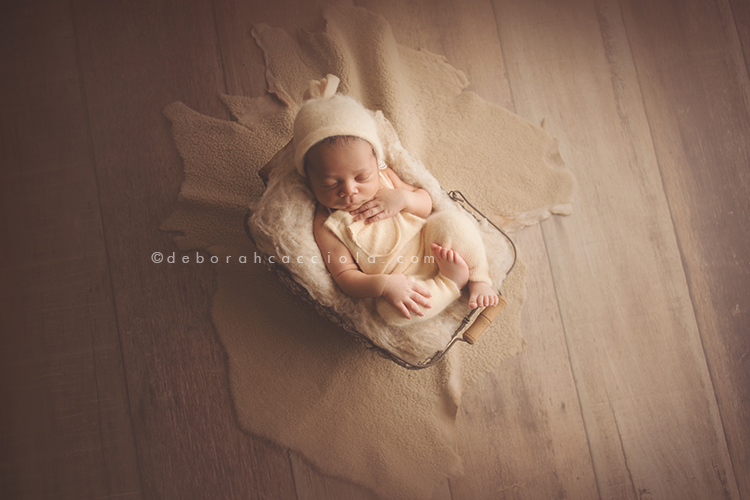 Newborn photo in Orléans, France
