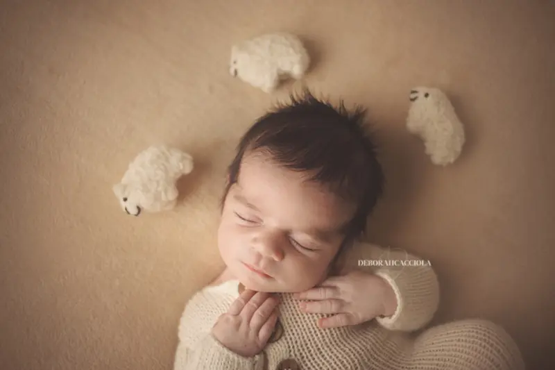 Newborn photo in Orléans, France