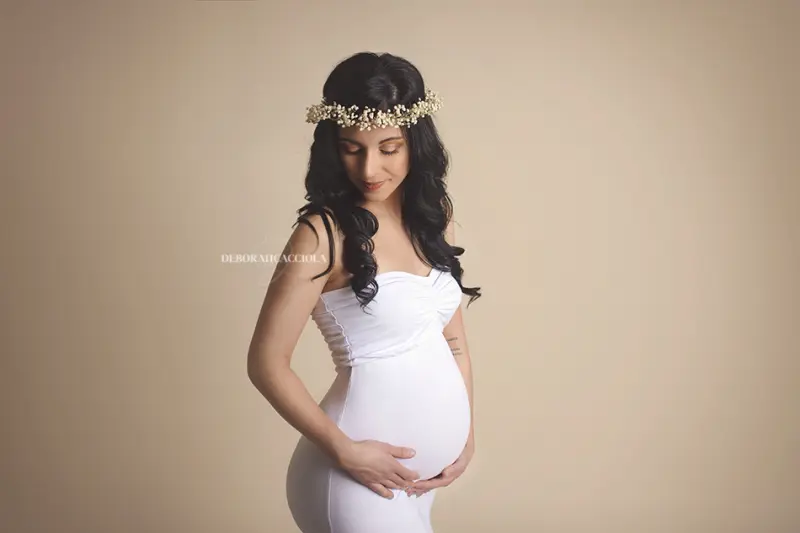pregnancy scene in Orléans, France, pregnant woman, wide natural composition, natural colors