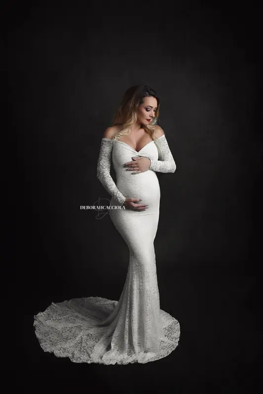 pregnancy photo Orléans, France, mother-to-be during a studio session, flowing dress, black-and-white contrast