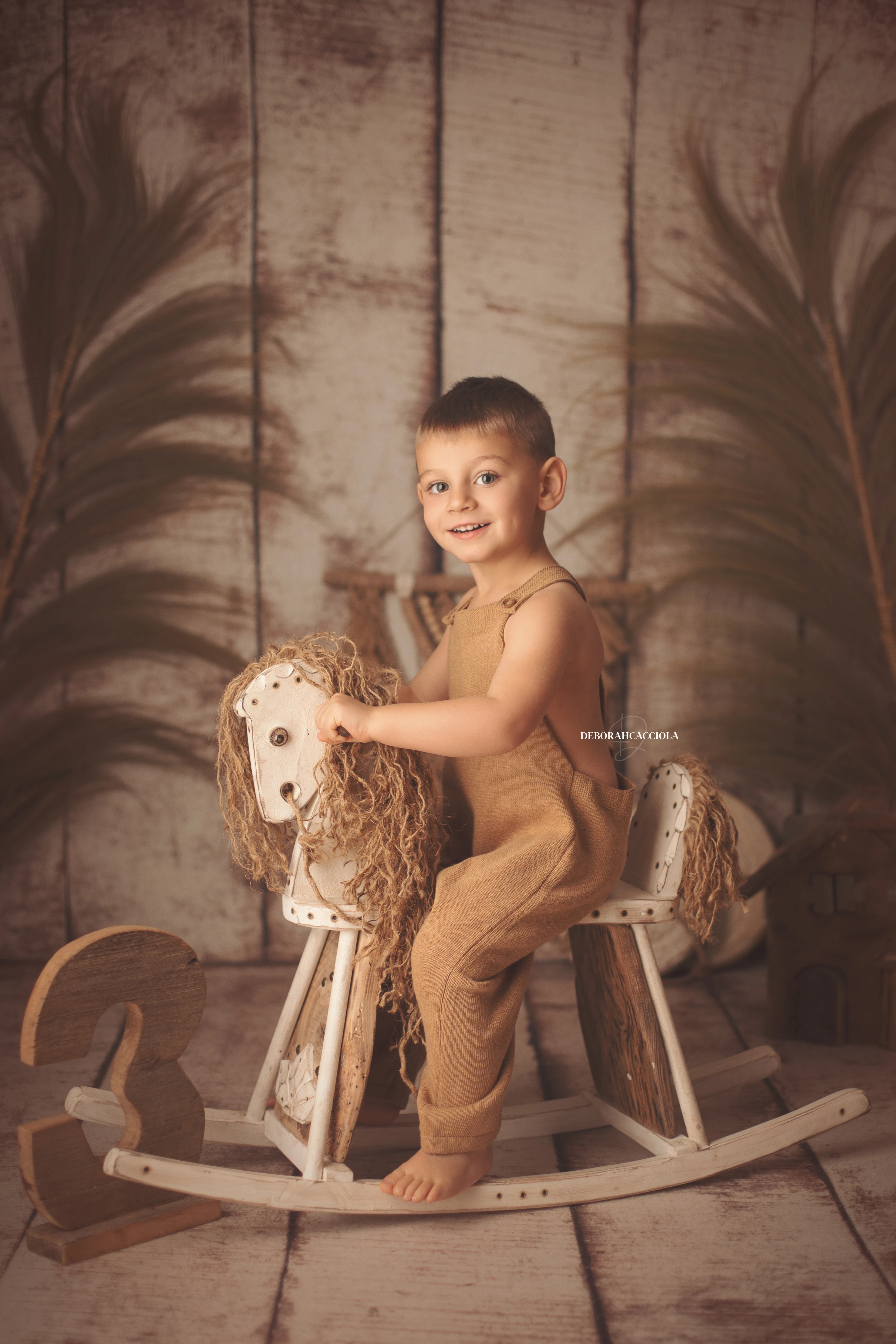 Séance anniversaire à Orléans : instant d'anniversaire, portrait vertical soigné, rendu naturel