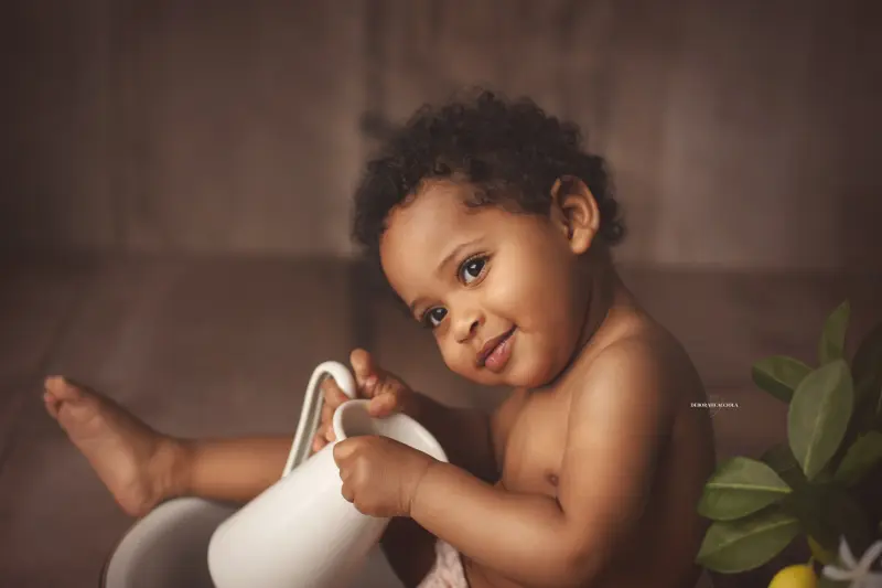 Séance anniversaire Orléans : instant d'anniversaire, scène panoramique douce, rendu naturel