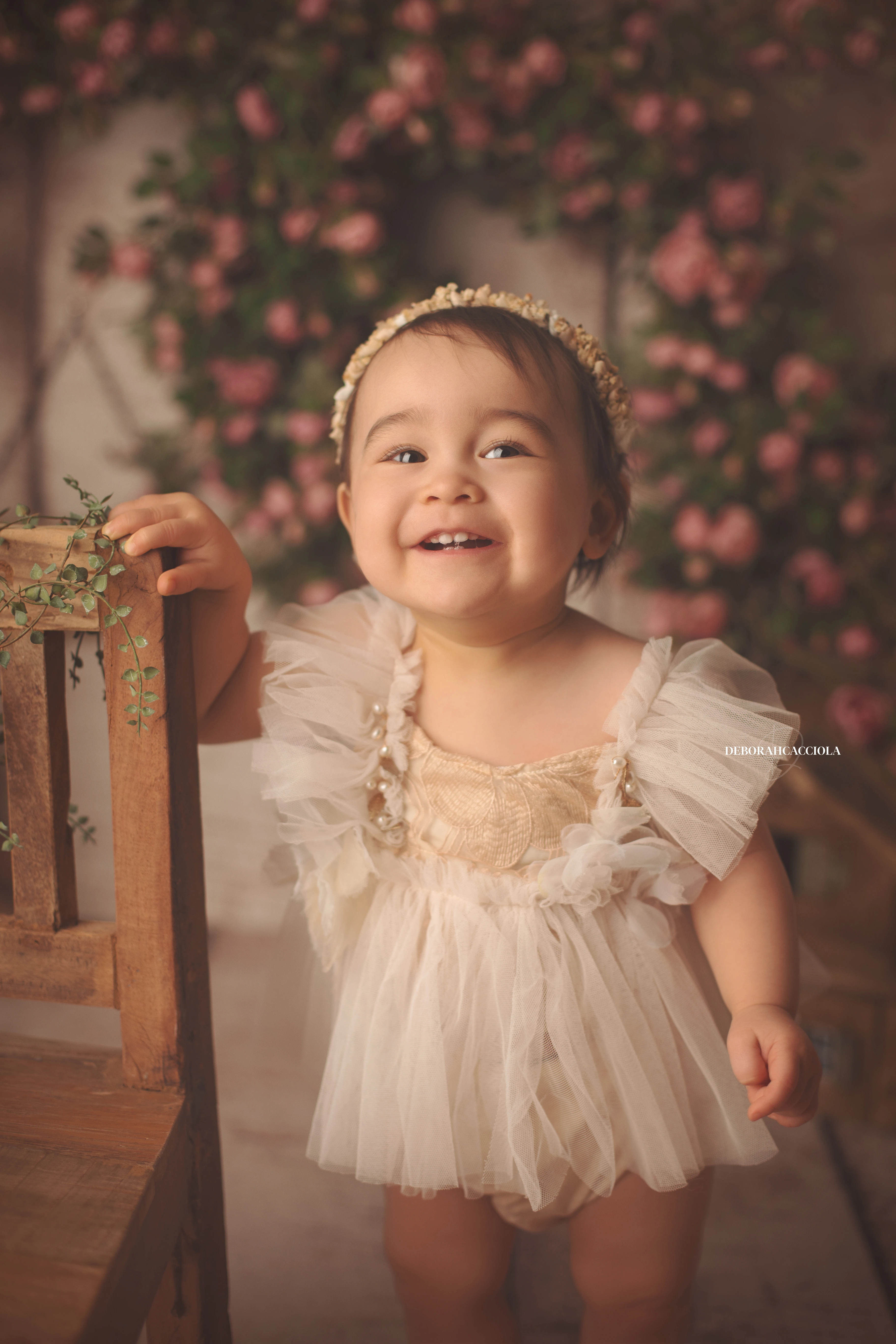 Photo anniversaire à Orléans, moment festif en studio, portrait vertical soigné, couleurs équilibrées