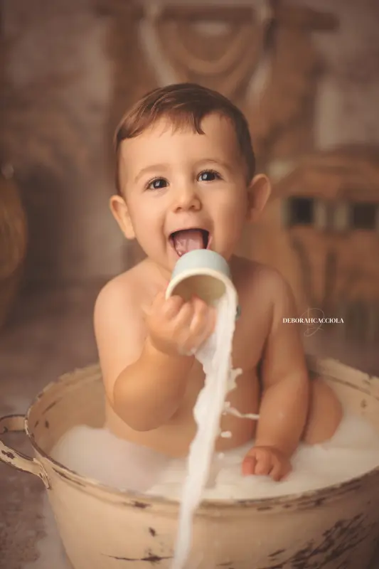 Séance anniversaire Orléans : instant d'anniversaire, cadrage vertical doux, couleurs équilibrées