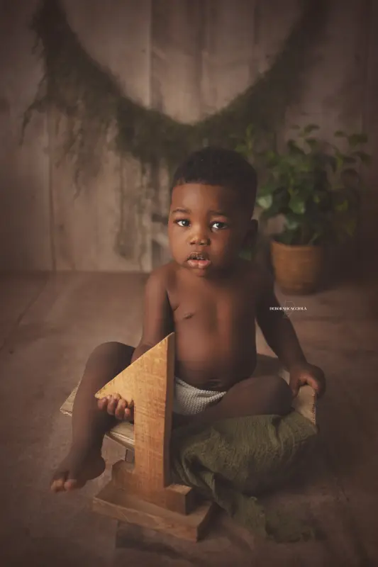 Séance anniversaire Orléans : instant d'anniversaire, composition resserrée élégante, rendu naturel