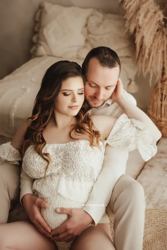 Photo bohème à Orléans, scène élégante au style bohème, plan vertical naturel, tonalités naturelles