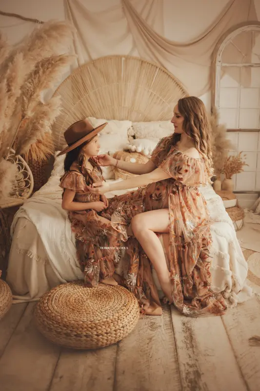 Photo bohème studio Orléans : scène élégante au style bohème, composition resserrée élégante, couleurs douces