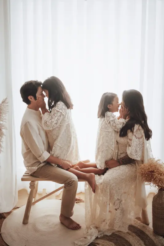 Photo bohème à Orléans, scène élégante au style bohème, plan vertical naturel, rendu naturel