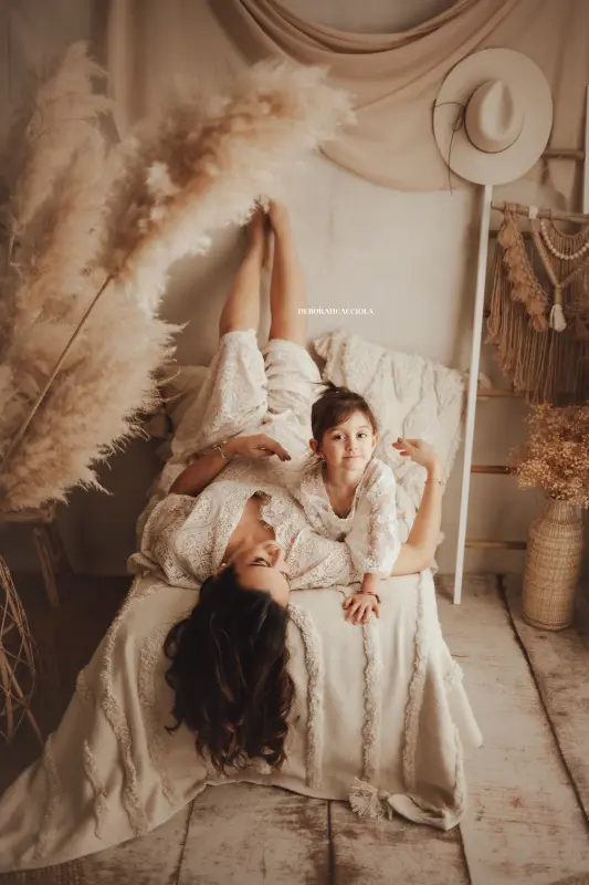 Séance bohème à Orléans - ambiance bohème naturelle, portrait vertical soigné, tonalités naturelles