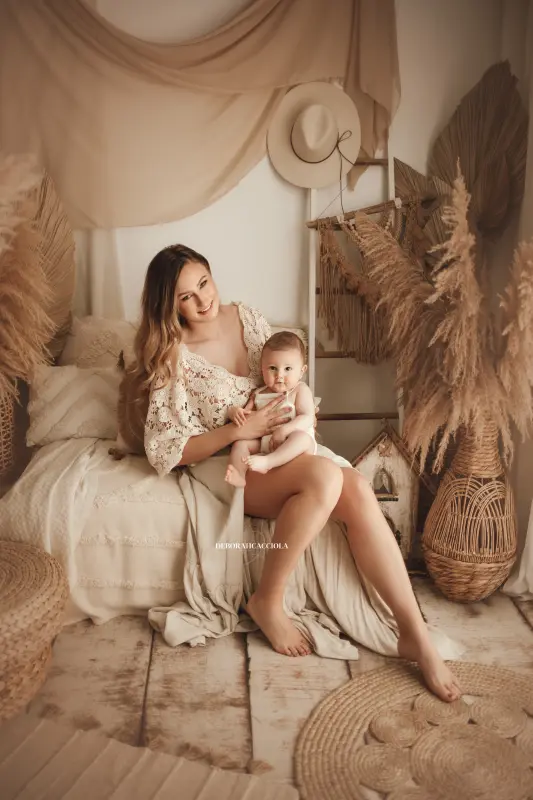 Photo bohème à Orléans, scène élégante au style bohème, plan vertical naturel, palette claire