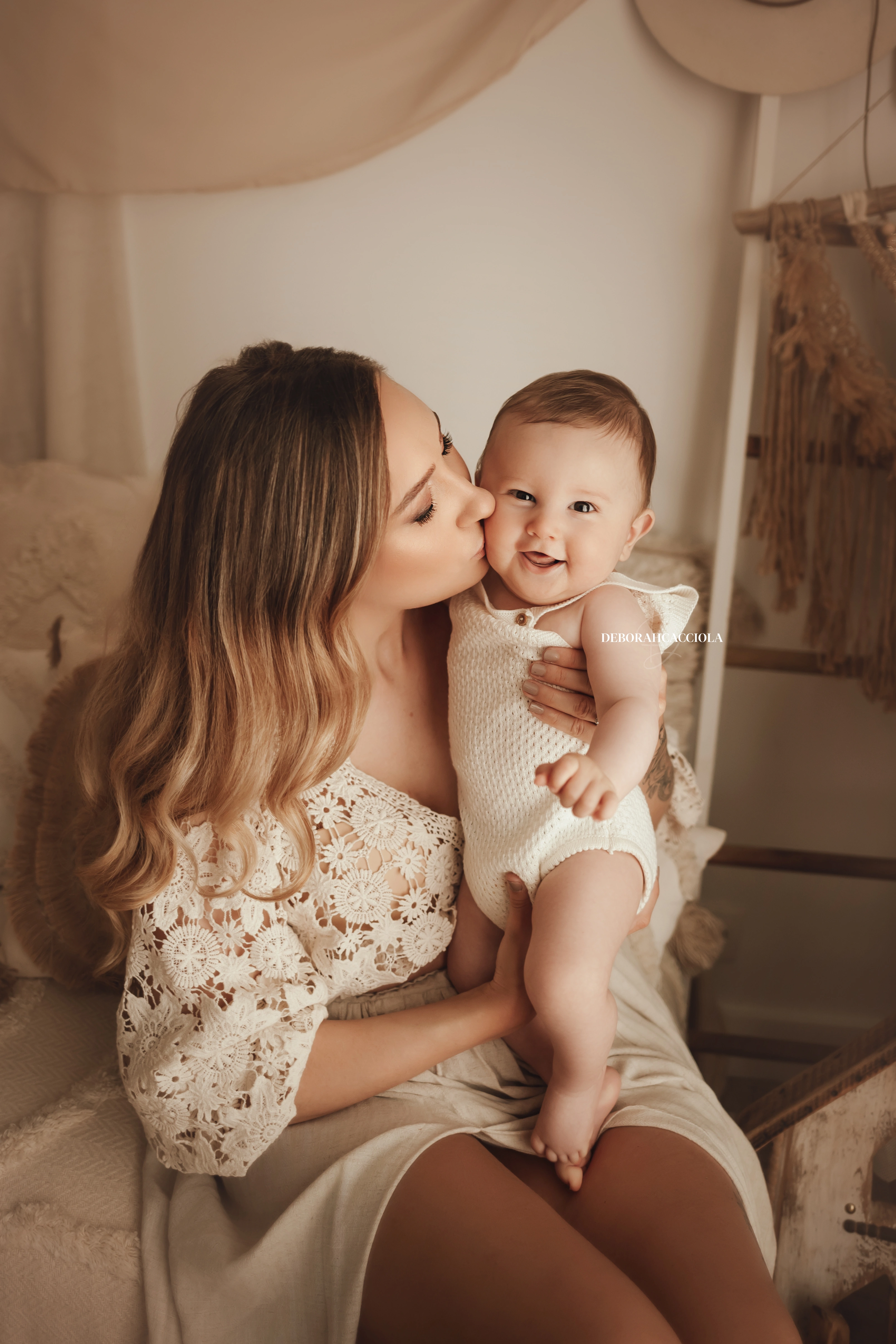 Photo bohème studio Orléans : scène élégante au style bohème, composition resserrée élégante, palette claire