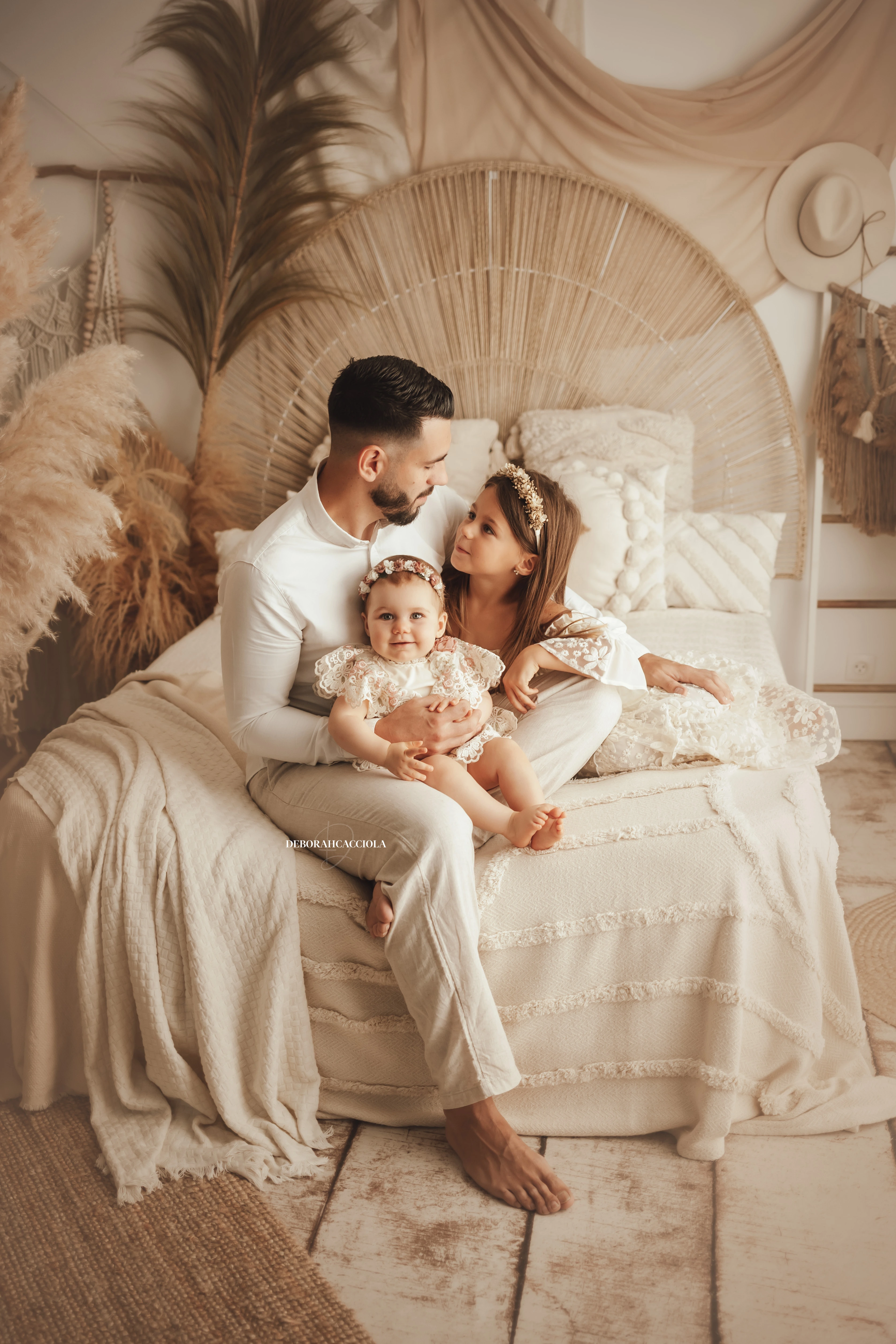 Séance bohème en studio à Orléans : ambiance bohème naturelle, cadrage vertical doux, couleurs équilibrées