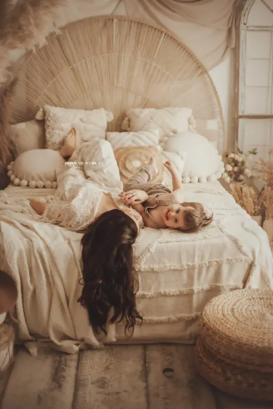 Séance bohème à Orléans - ambiance bohème naturelle, plan vertical naturel, couleurs équilibrées