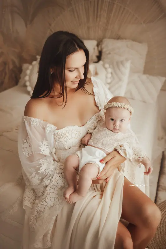 Photo bohème studio Orléans : scène élégante au style bohème, cadrage vertical doux, rendu naturel