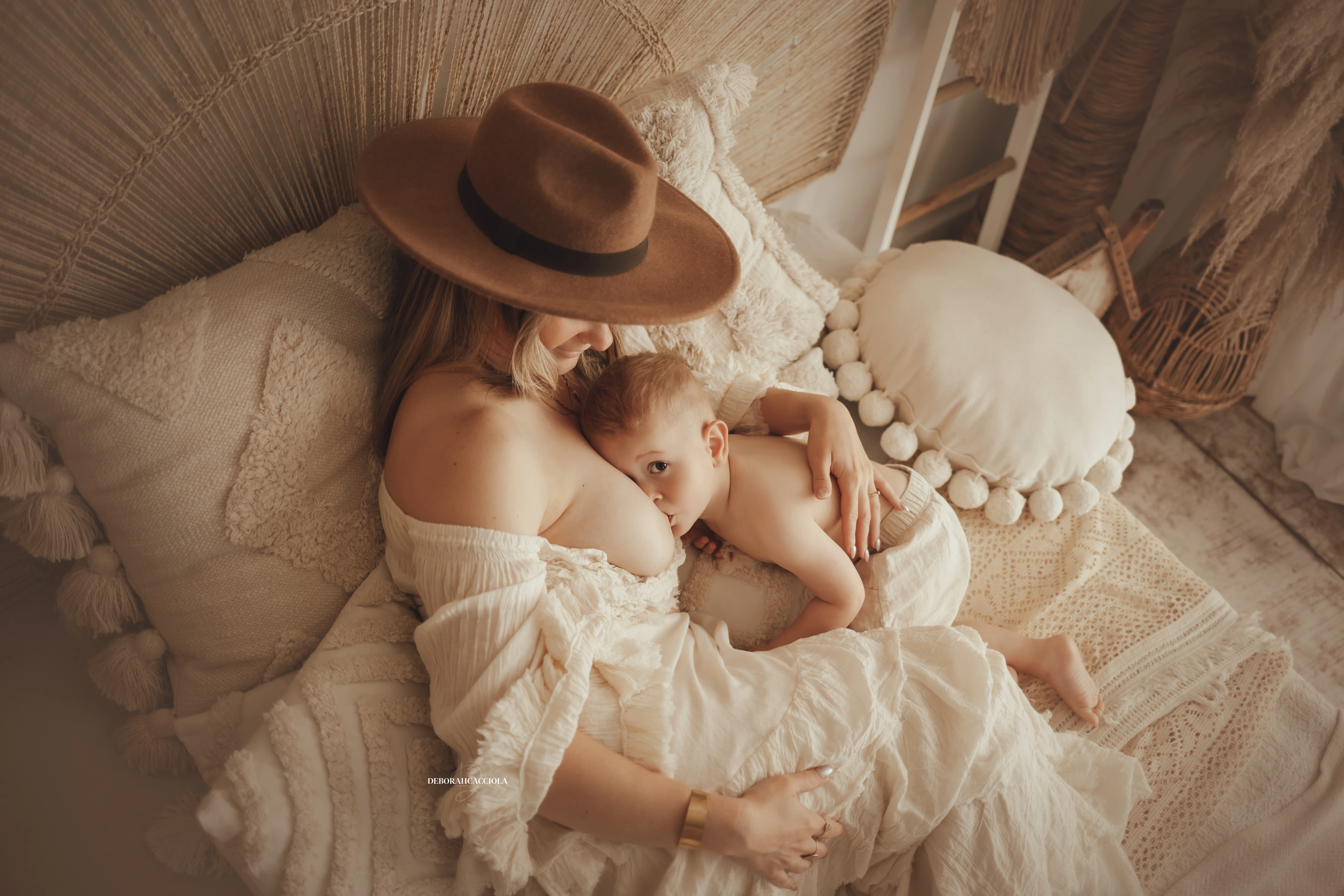 Séance bohème à Orléans - ambiance bohème naturelle, plan large harmonieux, couleurs douces