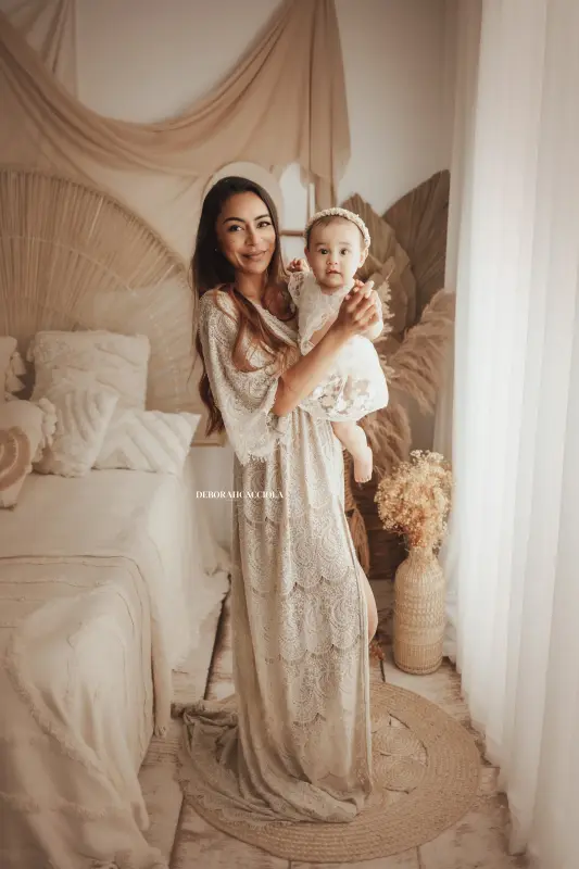 Photo bohème à Orléans, scène élégante au style bohème, portrait vertical soigné, couleurs douces