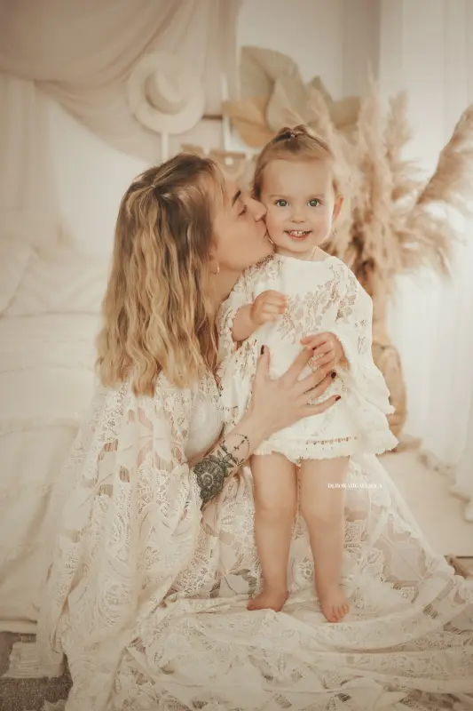 Portrait bohème Orléans : portrait bohème, cadrage vertical doux, couleurs équilibrées