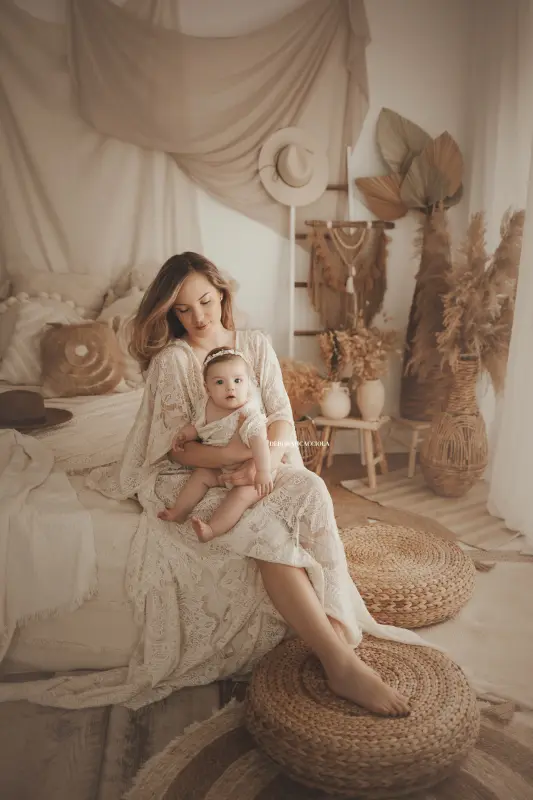 Photo bohème studio Orléans : scène élégante au style bohème, composition resserrée élégante, palette claire