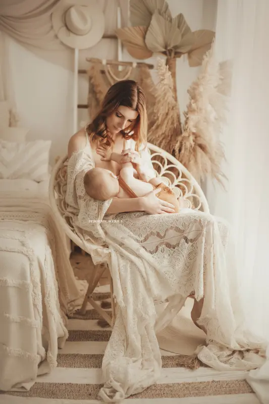 Photo bohème à Orléans, scène élégante au style bohème, plan vertical naturel, rendu naturel