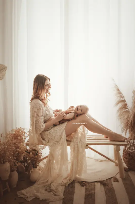 Photo bohème à Orléans, scène élégante au style bohème, plan vertical naturel, couleurs douces