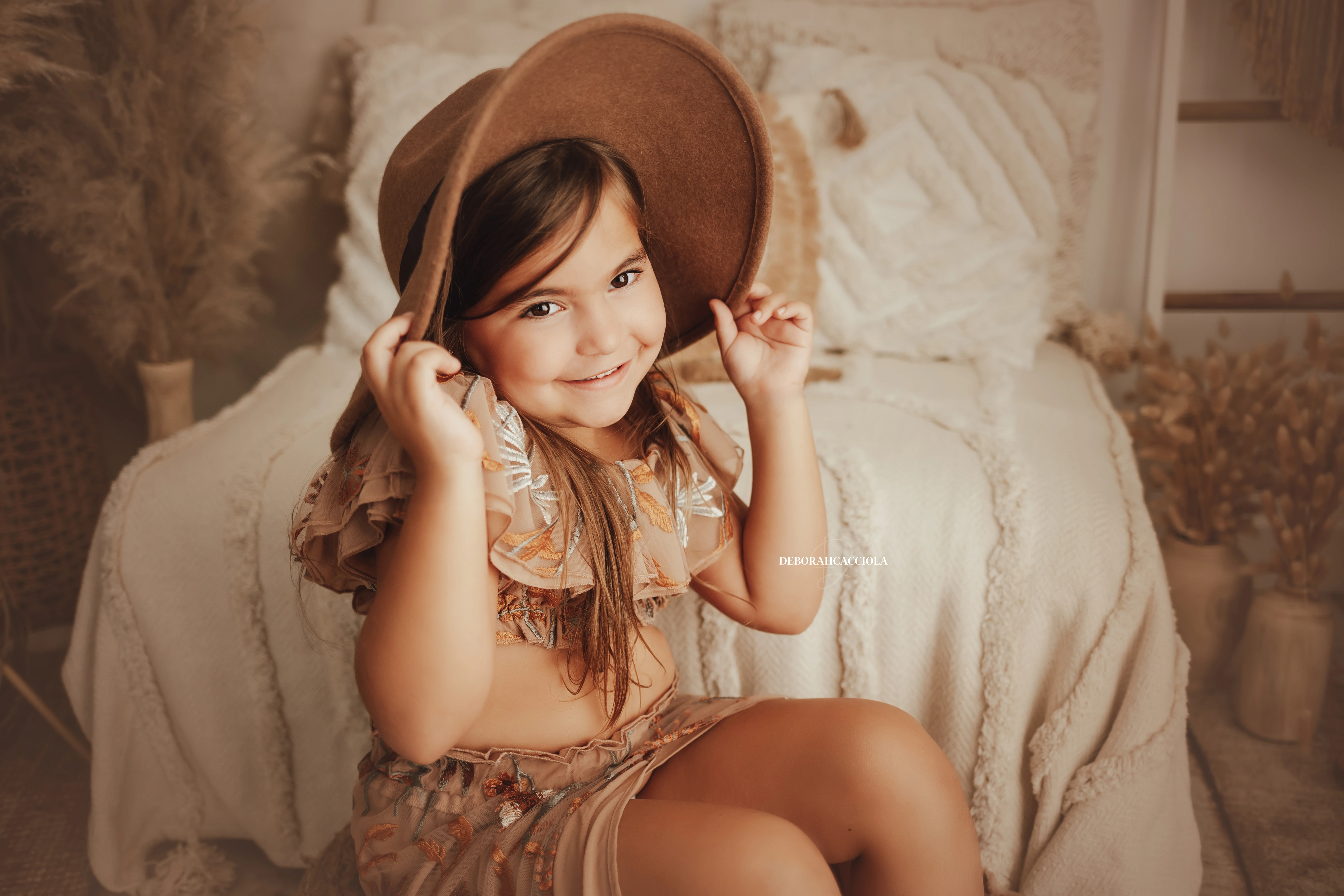 Portrait bohème Orléans : portrait bohème, cadrage horizontal équilibré, palette claire