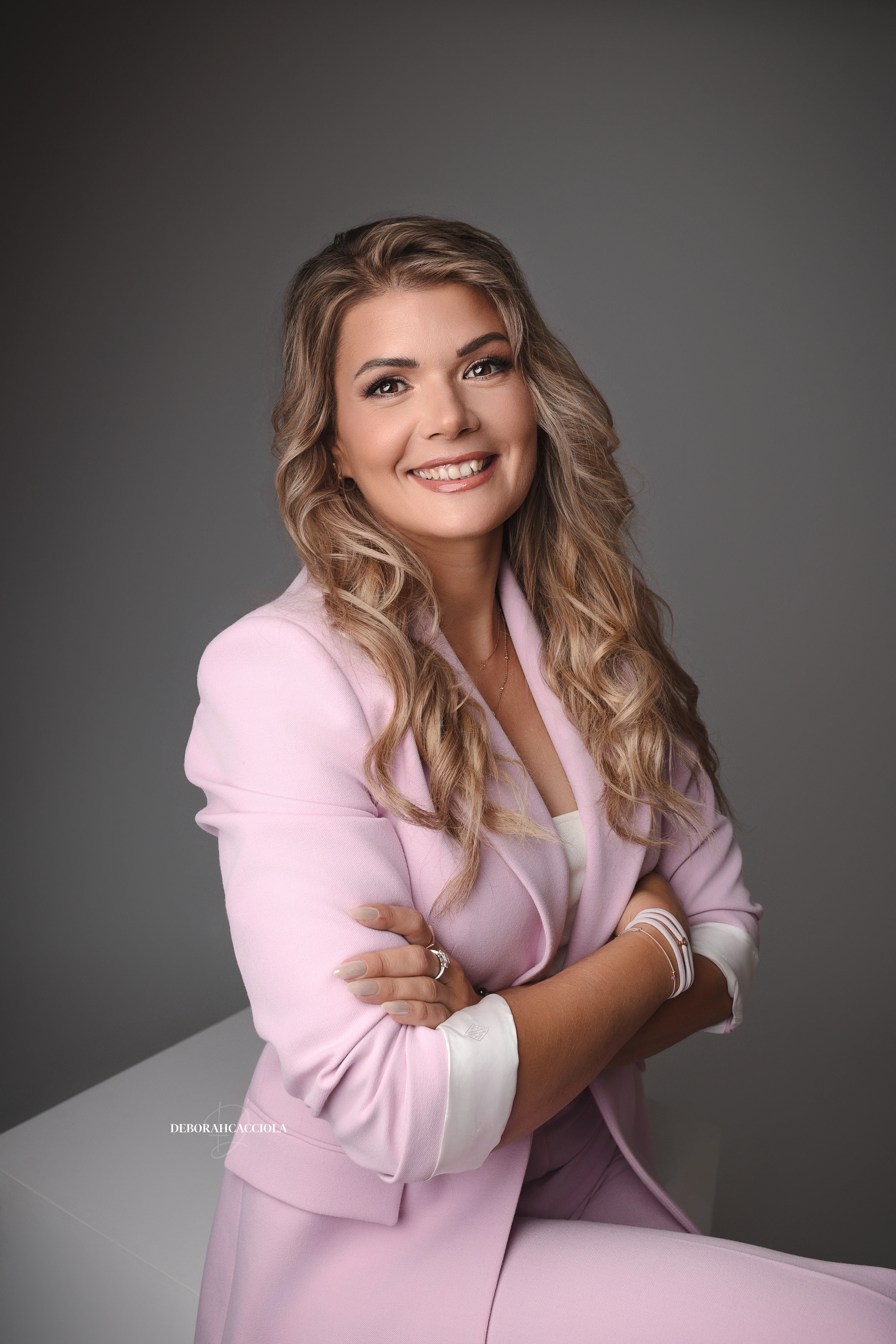 Séance corporate à Orléans - image corporate soignée, plan vertical naturel, couleurs douces