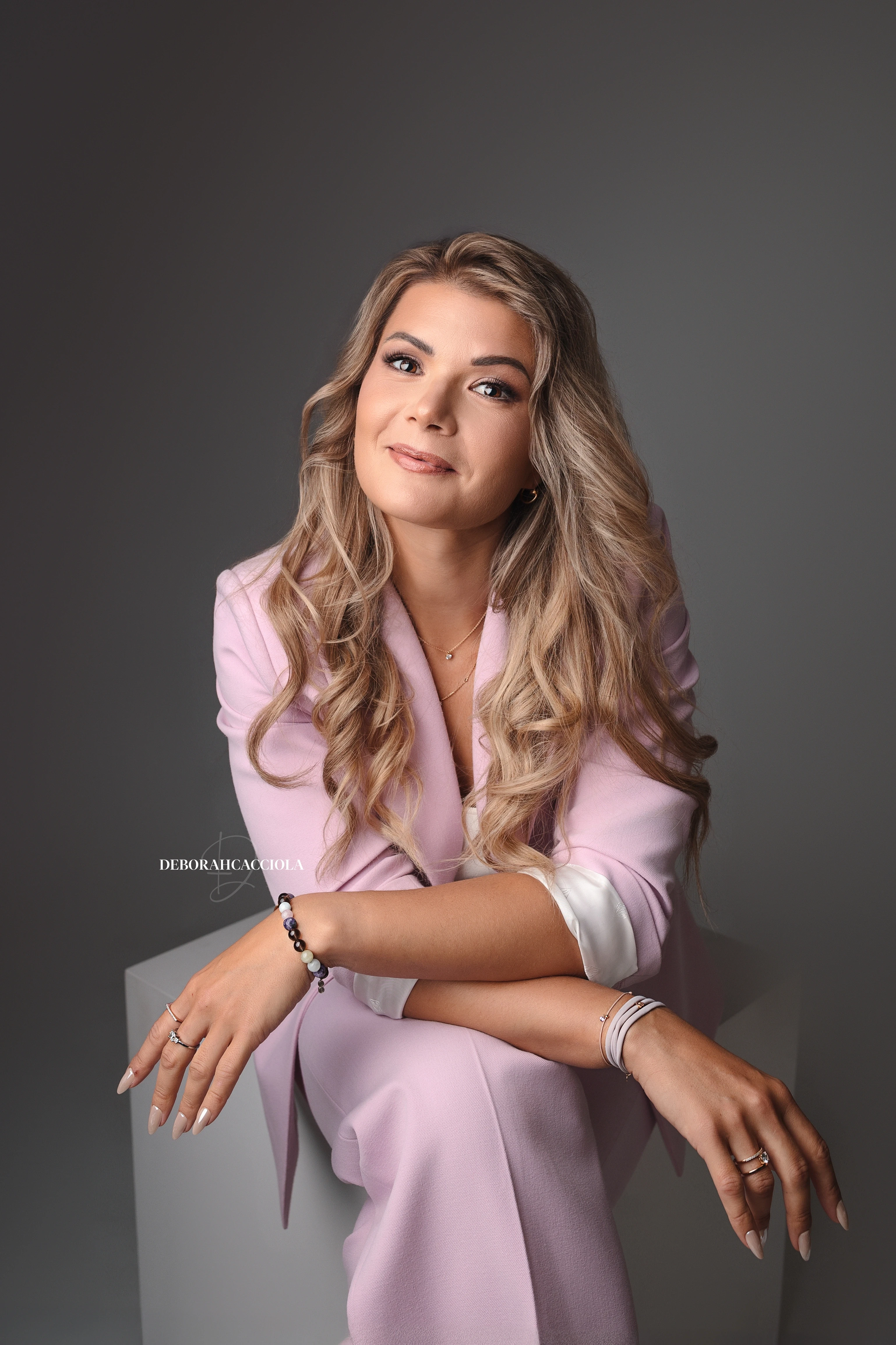 Séance corporate à Orléans - image corporate soignée, plan vertical naturel, couleurs douces