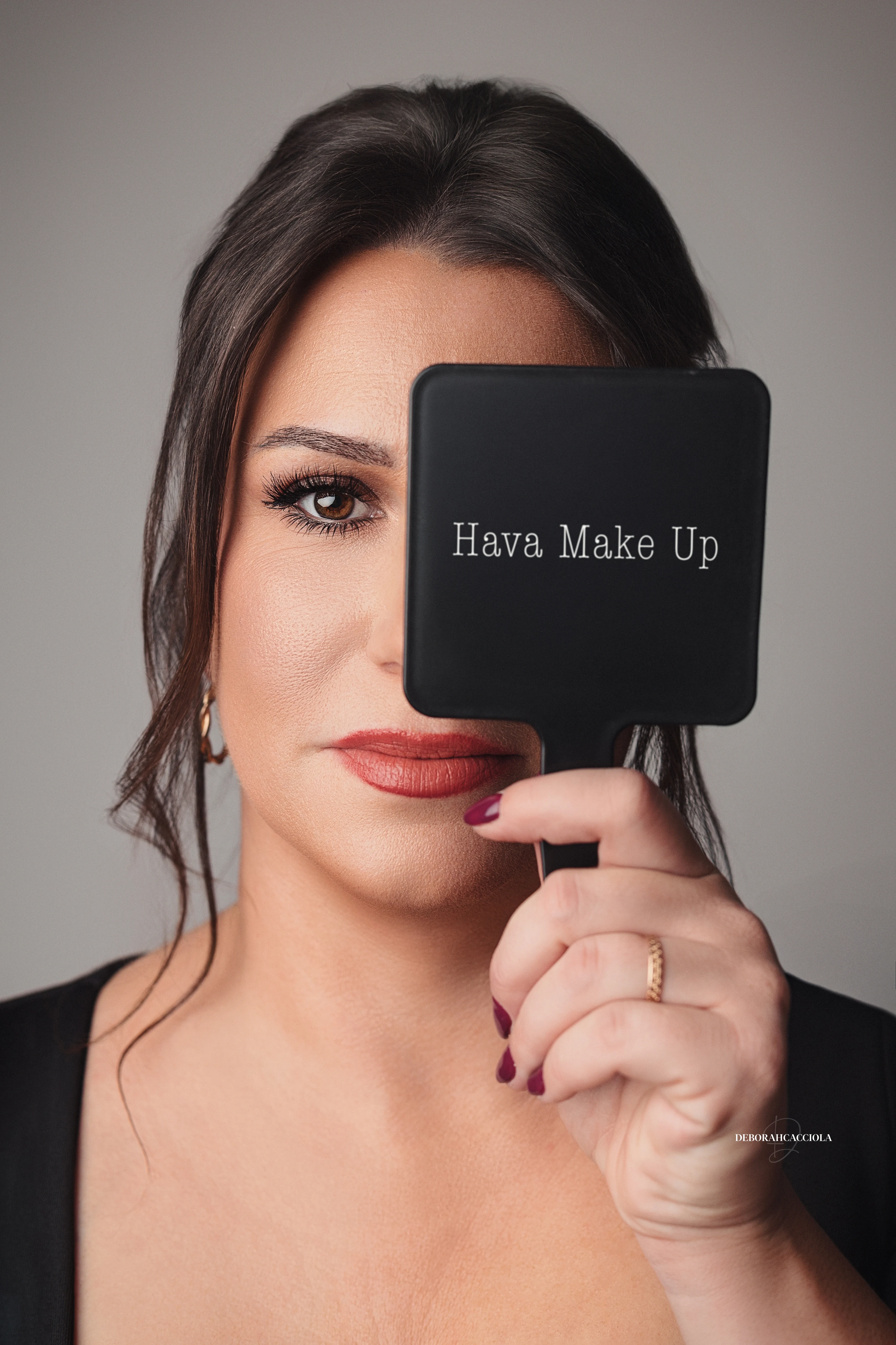 Séance corporate à Orléans - image corporate soignée, portrait vertical soigné, palette claire