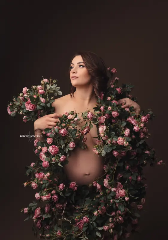 Photo grossesse à Orléans, femme enceinte, plan vertical élégant, couleurs naturelles
