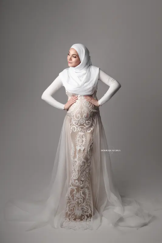 Portrait maternité Orléans, portrait de future maman, cadrage vertical doux, style lumineux