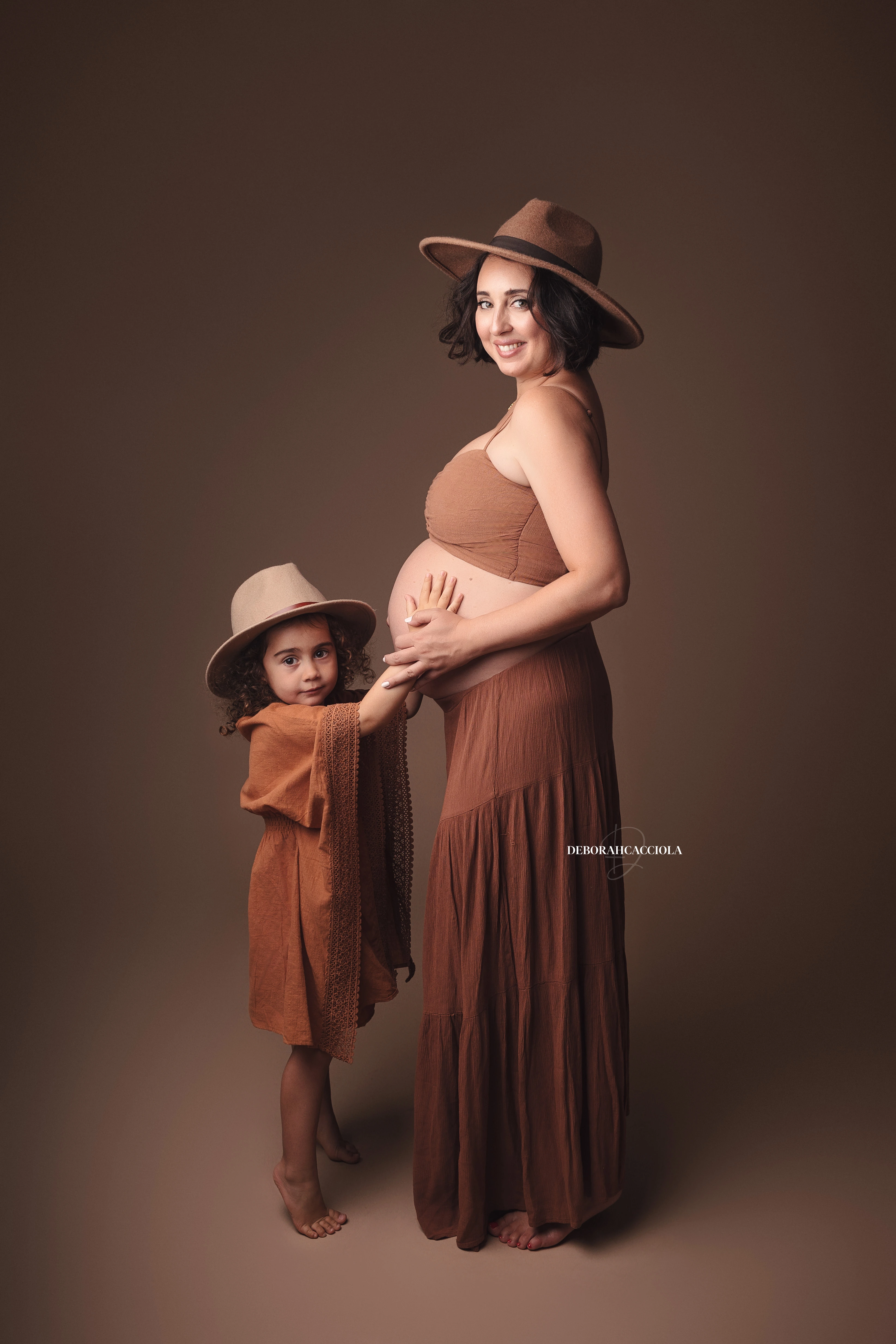 Portrait grossesse grossesse à Orléans, future maman, portrait serré et naturel, palette douce