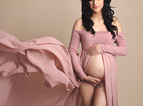 Photo grossesse photographe avec robe de grossesse