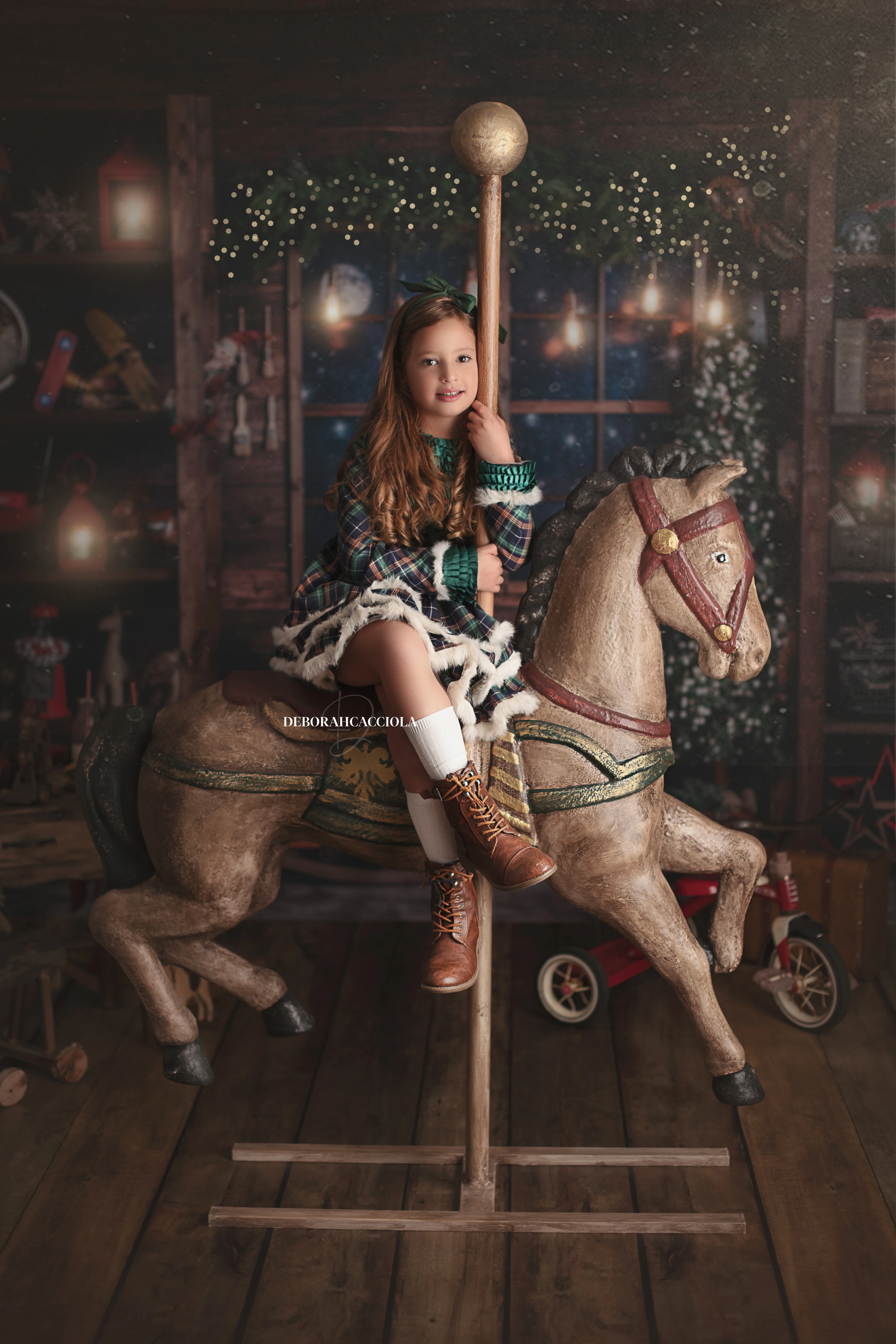 Séance Noël à Orléans - portrait en décor de Noël, portrait vertical soigné, tonalités naturelles