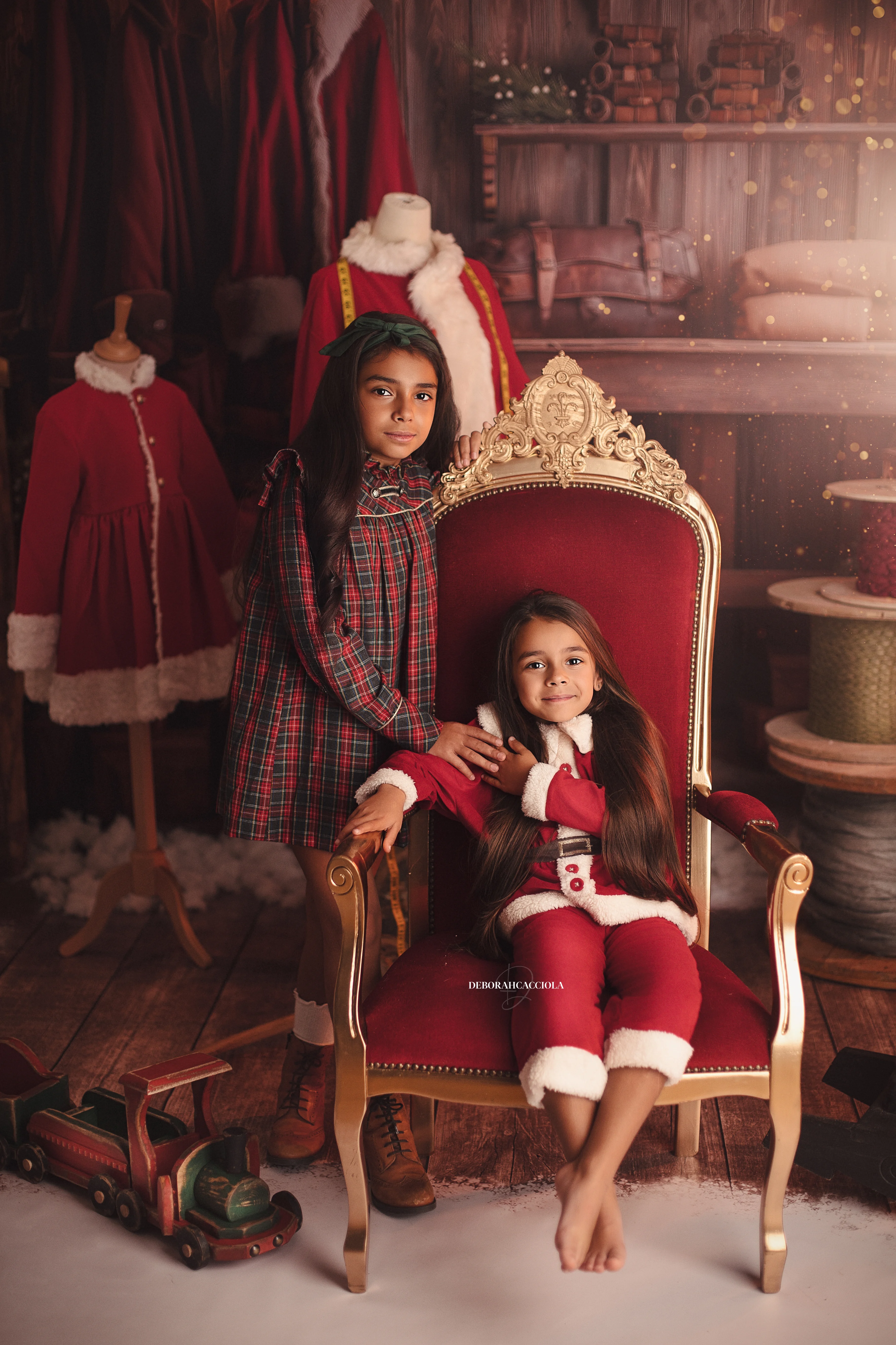 Portrait Noël Orléans : ambiance de Noël, composition resserrée élégante, couleurs équilibrées